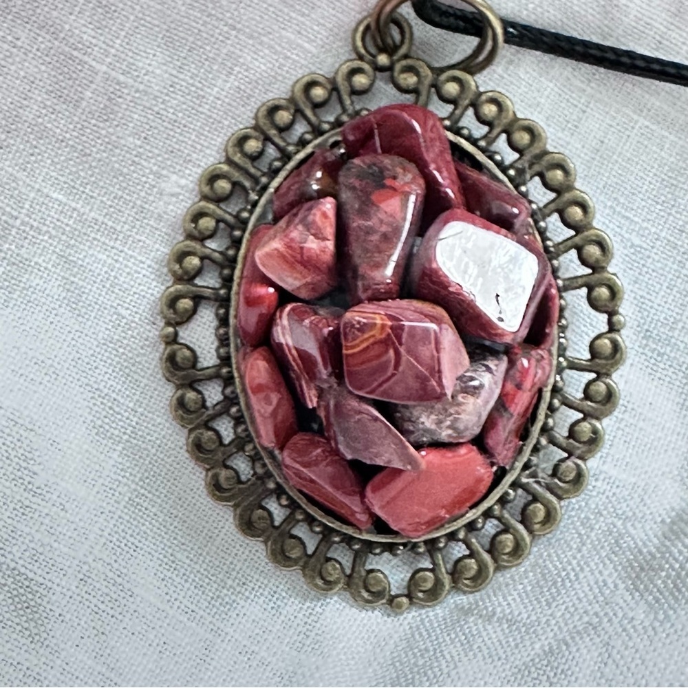 Handmade Artisan Red Jasper Chip Pendant Necklace - Cluster Gemstone 2’
